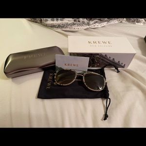 Krewe BRETON
Color:Matte Oyster 24K